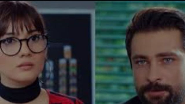 Zeynep e Alihan in una scena di Forbidden Fruit &copy; Mediaset.
