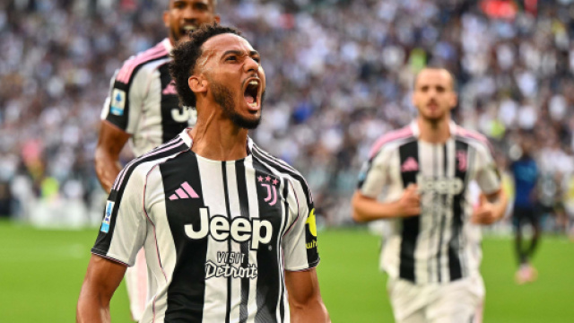 Il difensore Lloyd Kelly esulta dopo un gol. Foto &copy; Juventus FC.