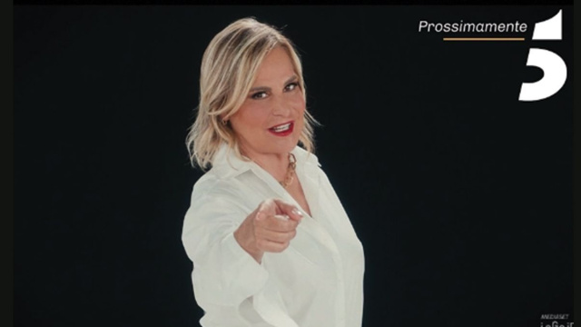 In foto la conduttrice Simona Ventura &copy; Grande Fratello/Mediaset.