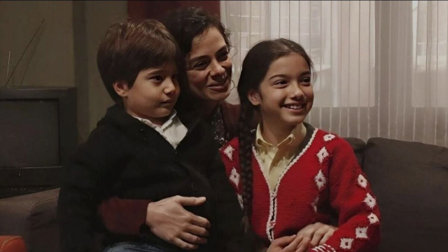 Nisan, Bahar e Doruk in una scena de La forza di una donna &copy; Mediaset.