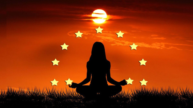 Figura yoga con le stelle dell'oroscopo - &copy; Roberta Carsoli.