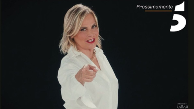 Simona Ventura - Screenshot - &copy; Canale 5.