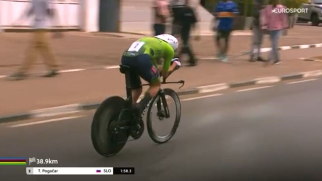 Tadej Pogačar &ndash; &copy; Screenshot Eurosport.