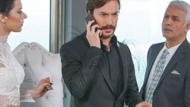 Zehra, Kemal e Halit in Forbidden Fruit &copy; Mediaset.