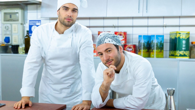 Un posto al sole Samuel e Nunzio &copy; RAI