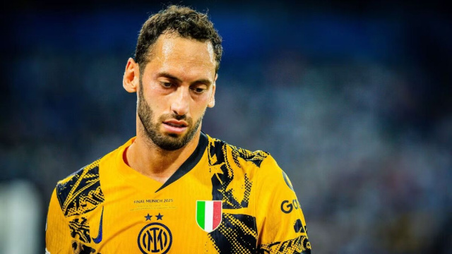 Hakan Calhanoglu Attribution 4.0 International