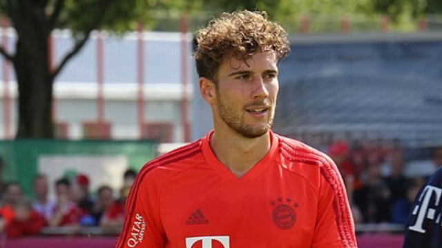 Leon Goretzka in allenamento con il Bayern nel 2019 &copy; Creative Commons