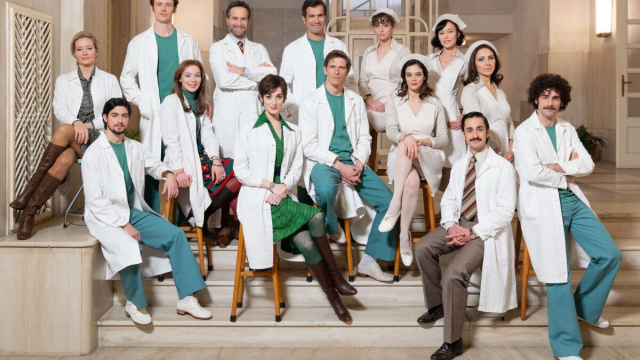 Il cast della serie tv Cuori 3 &copy; Cuori/Rai.