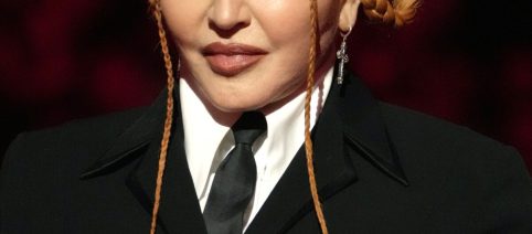 Iran, Madonna sostiene le proteste: 'È una rivoluzione necessaria'