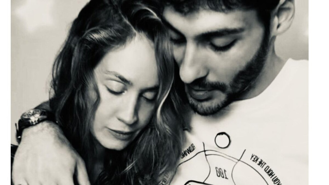 Helena Prestes e Javier Martinez &copy; Instagram.