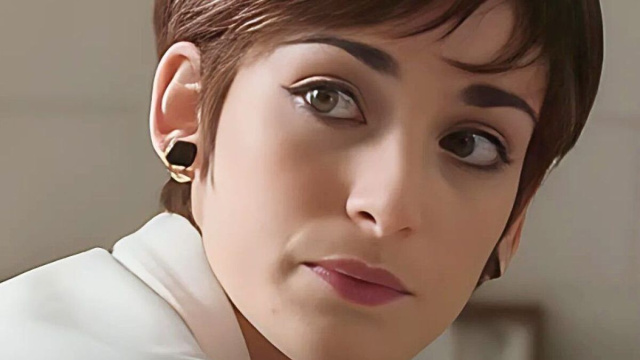 Pilar Fogliati nei panni della dottoressa Delia Brunello &copy;Cuori 3/Rai.