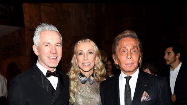 Director Baz Luhrmann, Editor-in-chief of Vogue Italia Franca Sozzani (L) and Designer Valentino Garavani (WIKIMEDIA)