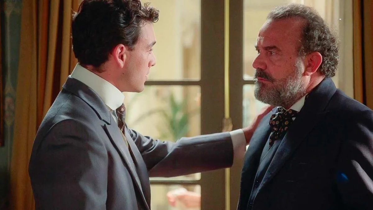 La Promessa spoiler Spagna: Cristobal e Teresa spiati, Curro diventa  segretario di Alonso