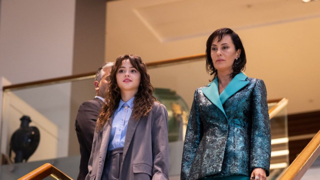 Derya Pınar Ak (G&ouml;n&uuml;l Kosaner), Senan Kara (Vera Akıncı) &copy; Immagine Mediaset