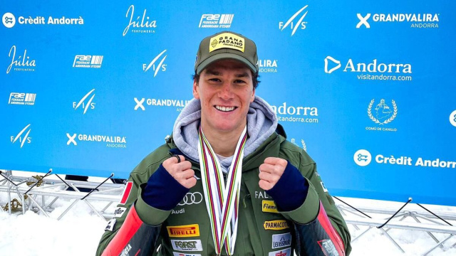 Giovanni Franzoni, il primo cristallo tra le mani! - SciareMag &copy; Creative Commons