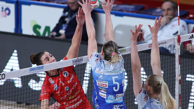 Novara Volley &copy; Pagina Facebook ufficiale Lega Pallavolo Serie A Femminile