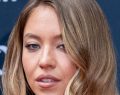 Sydney Sweeney: lingerie sul cartello di Hollywood scatena la polemica