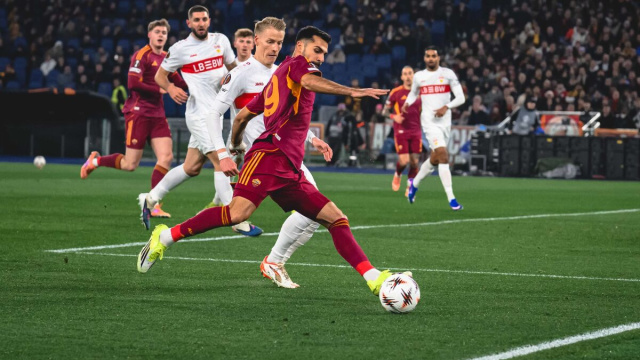 Zeki Celik, esterno della Roma- Foto da &copy; As Roma