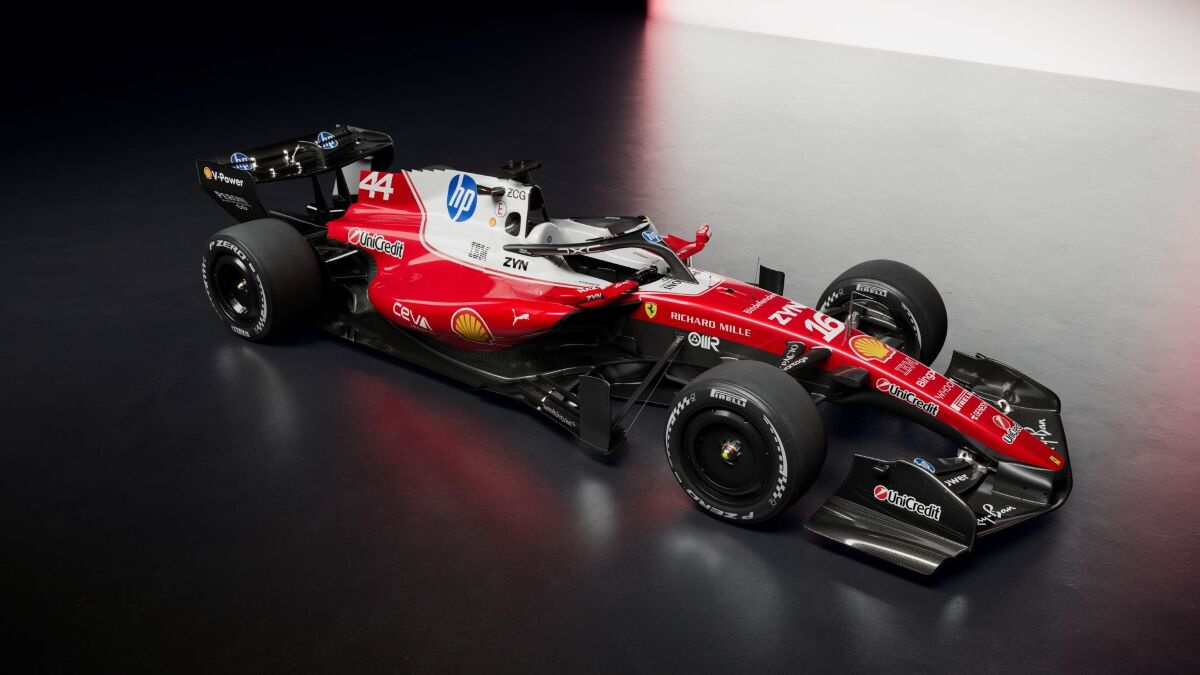 Formula 1: la Ferrari torna in pista a Barcellona