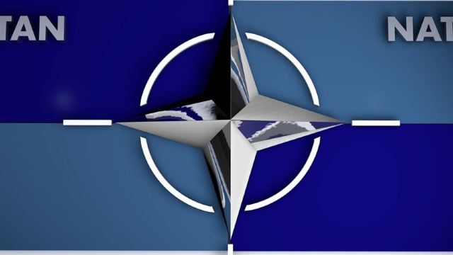Logo Nato - Groenlandia, la minaccia di Trump scuote la Nato: cosa succede se un alleato attacca un altro alleato - Immagine: pixabay.com