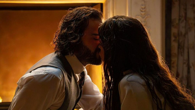 Adriano e Martina de La Promessa &copy; Mediaset.