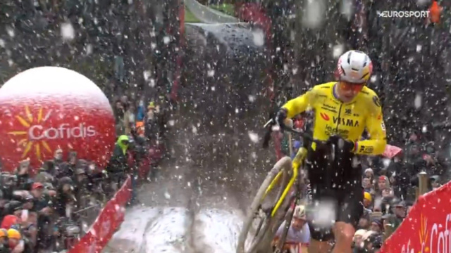 Wout van Aert nella gara di Mol - &copy; Screenshot Eurosport