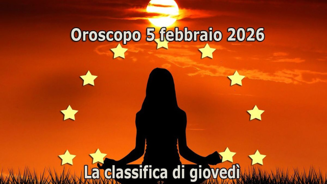 Figura yoga con le stelle dell'oroscopo - &copy; Roberta Carsoli.