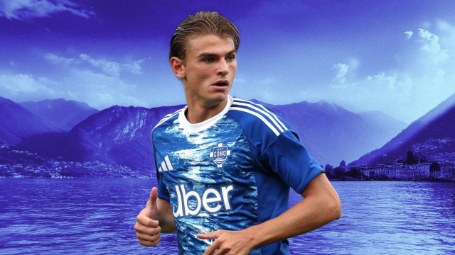 Nico Paz, al Como &copy; Creative Commons