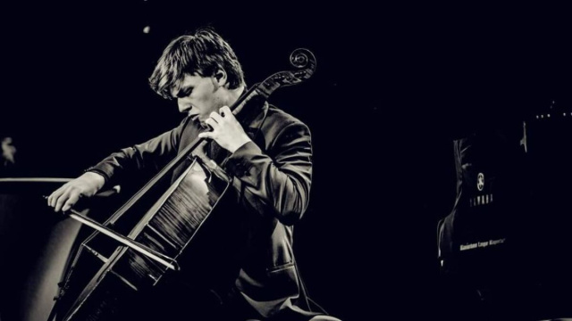 Ettore Pagano, violoncellista (Orchestra di Padova e del Veneto).
