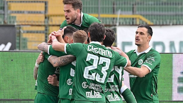 La squadra dell'Avellino - &copy; Facebook / Avellino Calcio