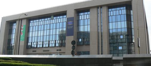 Consiglio Ue propone taglio di 141 miliardi al bilancio 2028-2034