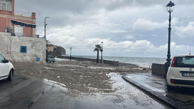 Allerta arancione su Calabria, Campania, Puglia e Sicilia. A ... &copy; Creative Commons