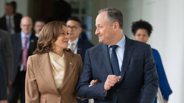File:Vice President Kamala Harris and Second Gentleman Doug Emhoff ... &copy; Creative Commons