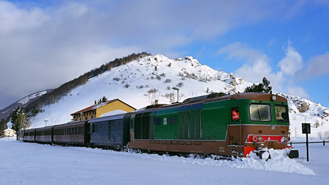 Inverno sulla Ferrovia dei Parchi &copy; Creative Commons