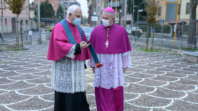 Tortona - Il saluto della comunit&agrave; orionina a Monsignor Viola ... &copy; Creative Commons