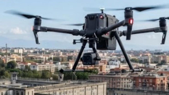 Drone da 10mila euro con droga e cellulari bloccato a Poggioreale &copy; Creative Commons