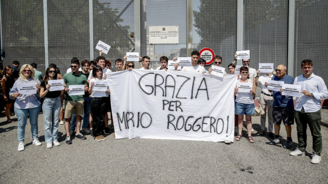 Mario Roggero &egrave; in carcere a Bollate. Visita di Salvini: 'Sta bene ... &copy; Creative Commons