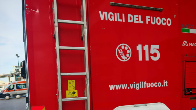 Milano, cinque feriti in incendio condominio di via Bottoni  Sky TG24 &copy; Creative Commons