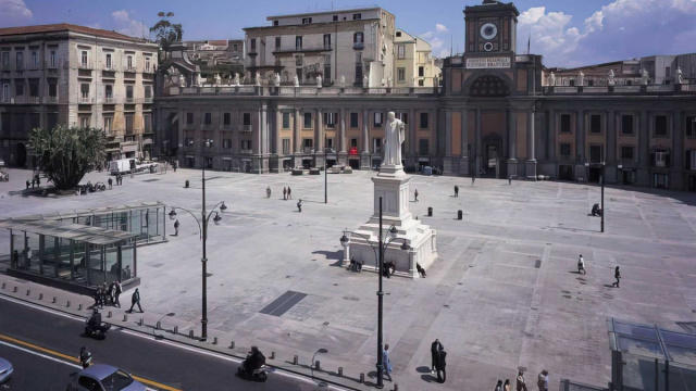 STAZIONE 1 MN PIAZZA DANTE - Scheda Opera - Censimento delle ... &copy; Creative Commons