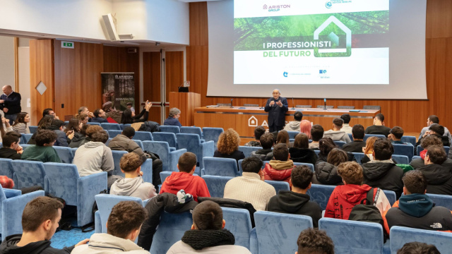 Ariston punta sulla formazione dei tecnici della green economy ... &copy; Creative Commons
