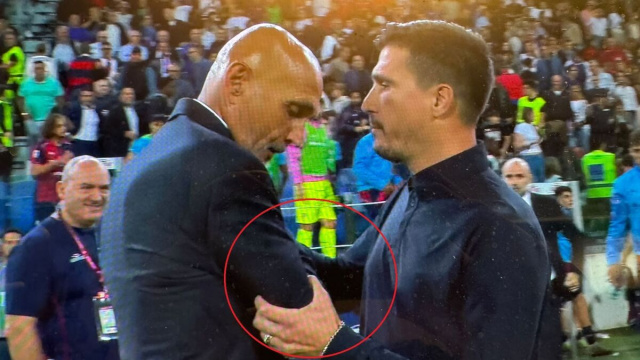 Luciano Spalletti (Juventus) e Fabio Pisacane (Cagliari) &copy; Dazn.