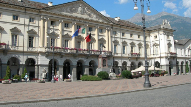 Municipio - H&ocirc;tel de Ville &copy; Creative Commons