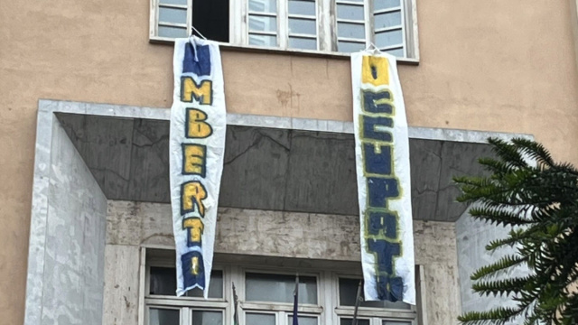 Napoli, occupato il liceo Umberto I: studenti in protesta per le ... &copy; Creative Commons