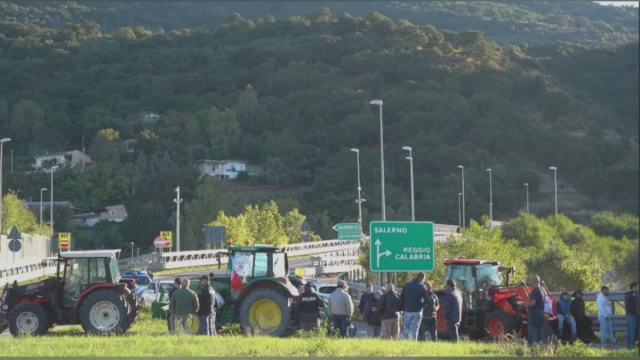 Caro carburante, la protesta degli agricoltori si sposta a Falerna ... &copy; Creative Commons