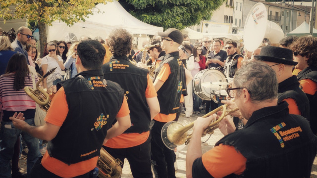 Castel del Giudice, successo per la nona Festa della Mela tra ... &copy; Creative Commons
