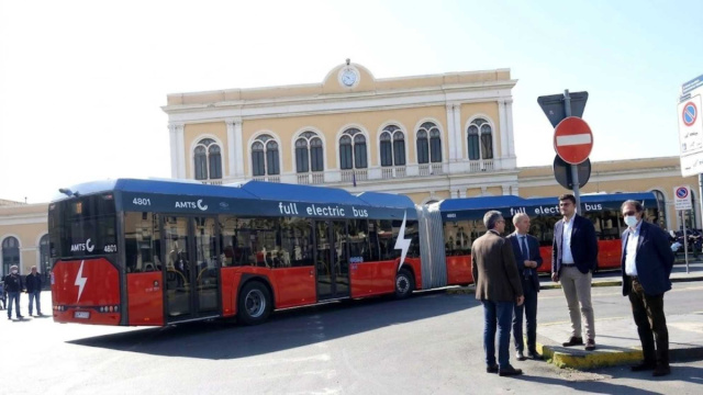 Catania, bus elettrici da 18 metri sul Librino Express &copy; Creative Commons