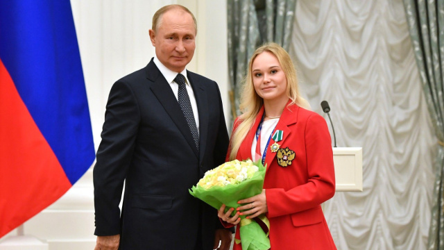 File:Putin and Angelina Melnikova 2021.jpg - Wikimedia Commons &copy; Creative Commons