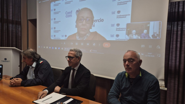 NASCE CONFCOMMERCIO PROFESSIONI PESCARA: QUIRINO PICCIRILLI ELETTO ... &copy; Creative Commons