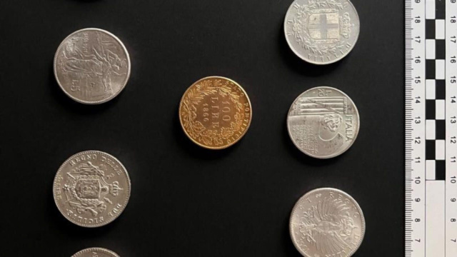 Bolzano: denunciato marocchino trovato in possesso di monete ... &copy; Creative Commons
