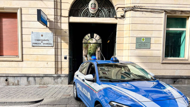 MALTRATTAMENTI IN FAMIGLIA, AD ACIREALE 2 FRATELLI ARRESTATI DALLA ... &copy; Creative Commons